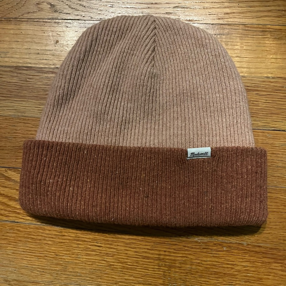 ❌SOLD❌ Madewell Reversible Beanie!